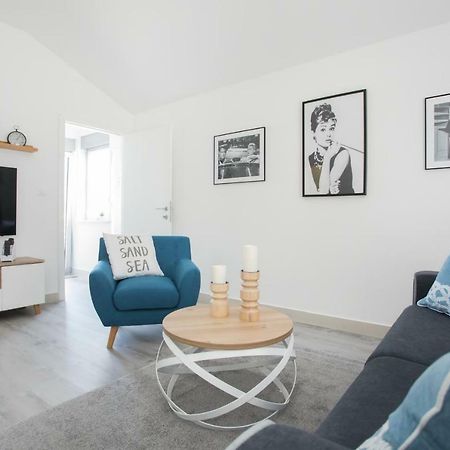 Apartment Movie Primošten Екстериор снимка