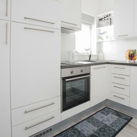 Apartment Movie Primošten Екстериор снимка