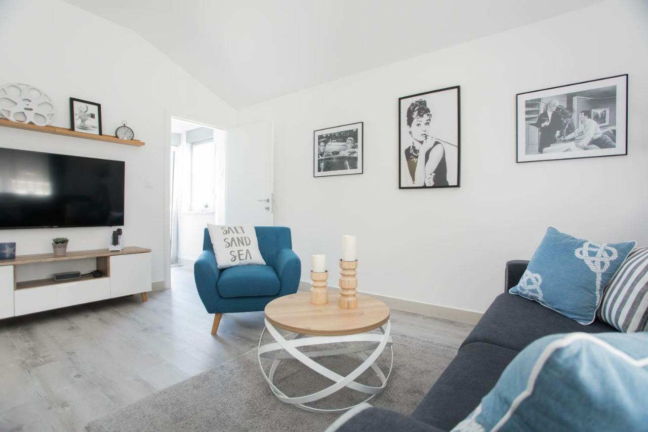 Apartment Movie Primošten Екстериор снимка